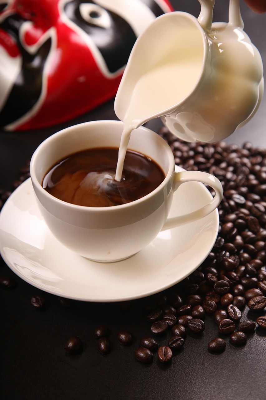coffee, milk, coffee beans-563800.jpg